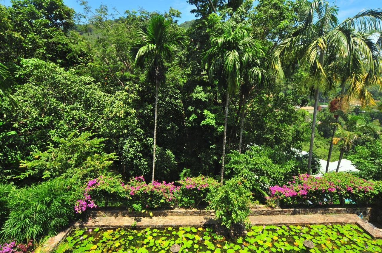 Nakawanna Villa Phuket Exteriör bild